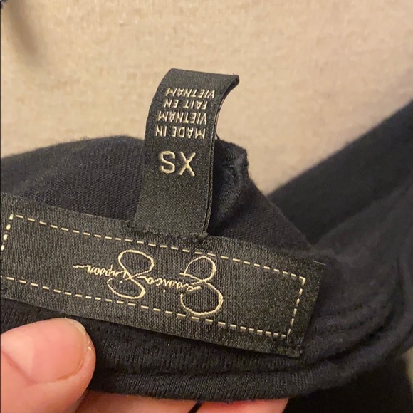 Black Fringed Shoulder t shirt - Picture 5 of 5